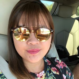 Meet your Posher, Julie ann